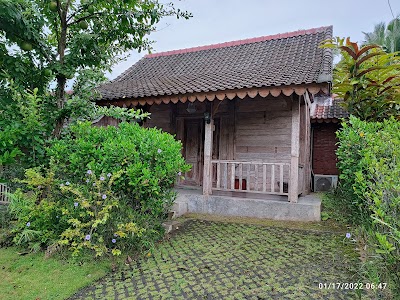 Umadhatu Resort photo