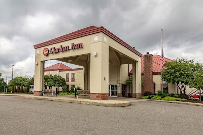 Clarion Inn photo